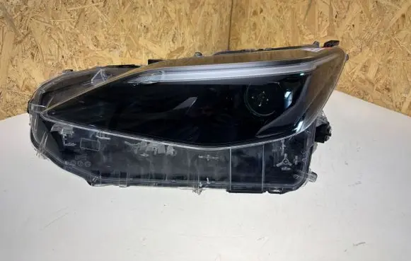 Toyota Yaris Cross Headlight/headlamp 3971313