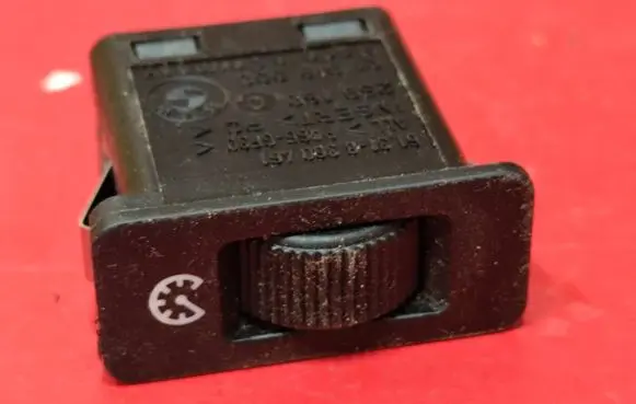 BMW 5 E39 Panel lighting control switch 8360461 PA66GF30 259160