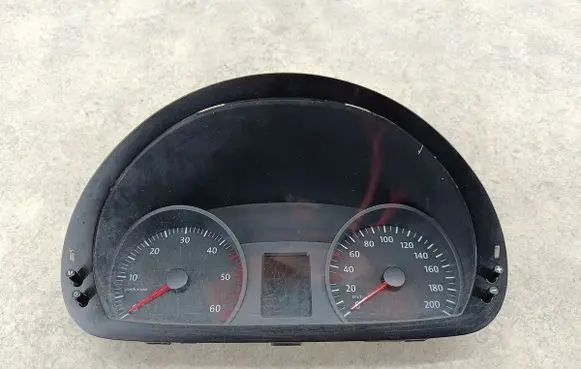 Volkswagen Crafter Speedometer (instrument cluster) 