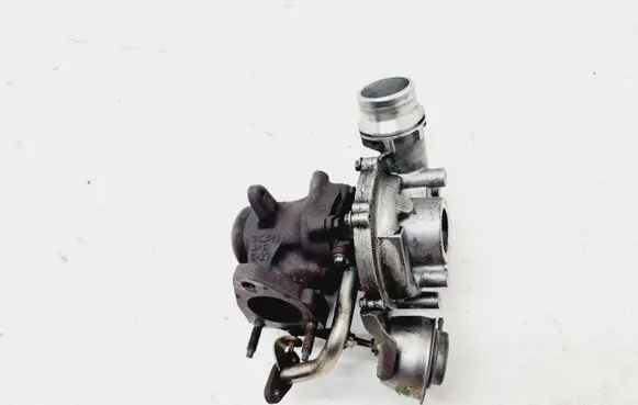 Renault Clio IV Turbo 8201164371 GT1241