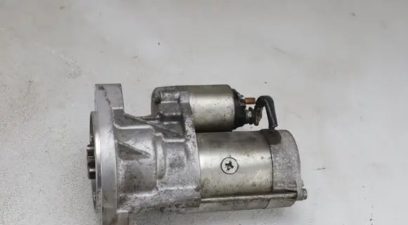 Isuzu D-Max Starter motor 8981836550 S13567