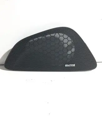 Volvo S60 Dash center speaker trim cover 31332798 31332799