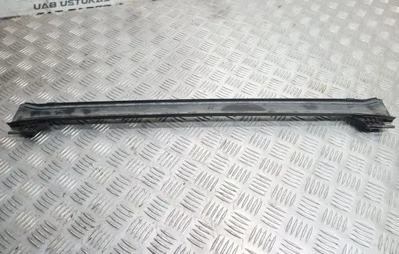 Volkswagen PASSAT B5 Rain gutter 8D0877633