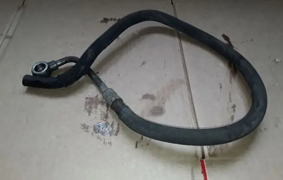 Seat Exeo (3R) Power steering hose/pipe/line 8E1422891AG