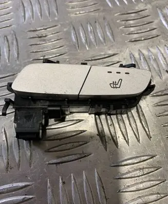 Mercedes-Benz GLC X253 C253 Seat heating switch A2139057502