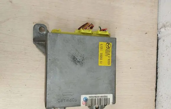 Mazda 6 Airbag control unit/module G31A57K30B K0273 6J0513325551