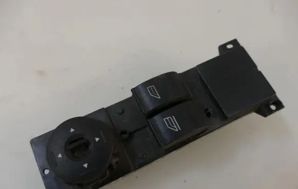 Ford Focus Electric window control switch 3M5T-14529-CE