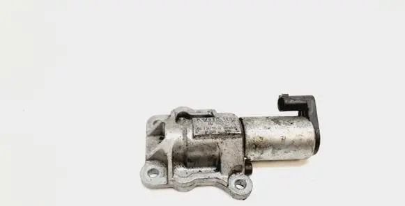 Volvo S80 Camshaft vanos timing valve 8670421
