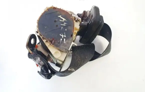 Opel Astra H Front seatbelt 13189101f