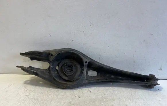 Audi Q3 F3 Rear upper control arm/wishbone 3Q0505371E