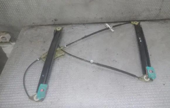 Audi A6 S6 C6 4F Front window lifting mechanism without motor