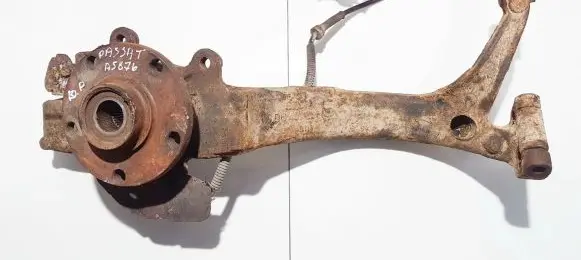 Volkswagen PASSAT B5.5 Front wheel hub