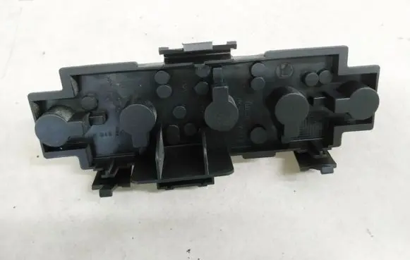 Skoda Octavia Mk1 (1U) Tail light bulb cover holder 1u6945257