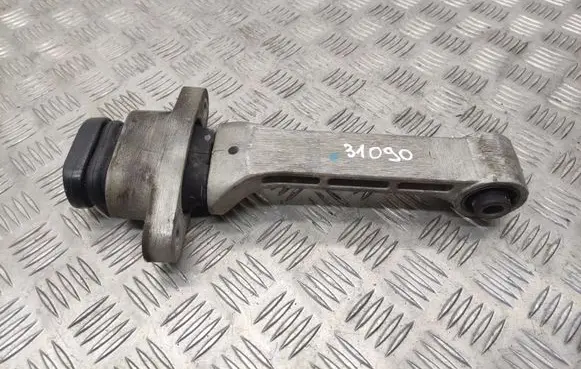 Hyundai Santa Fe Engine mount bracket