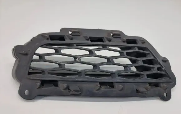 Land Rover Evoque I Front bumper lower grill GJ3215A299D