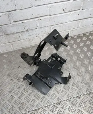 Renault Twingo II Other engine bay part 809238A 808352B2608