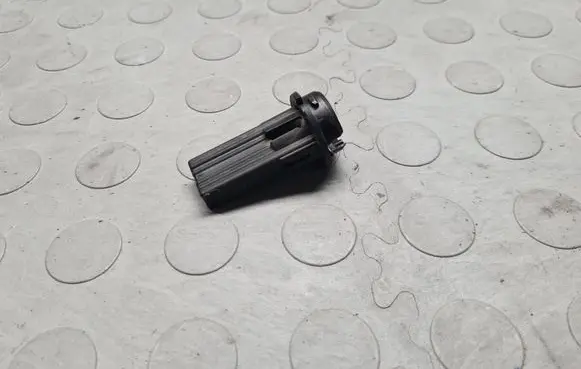 Tail light part