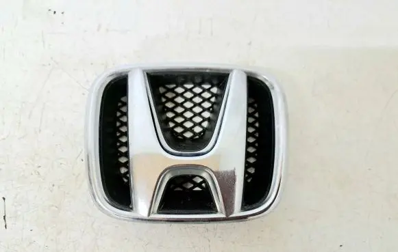Honda FR-V Manufacturer badge logo/emblem 
