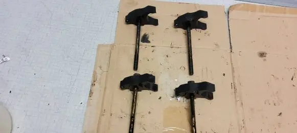 Toyota Corolla E120 E130 Fuel Injector clamp holder