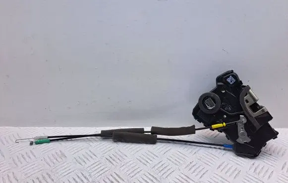 Toyota Corolla Verso AR10 Front door lock 6903002162 697500F010