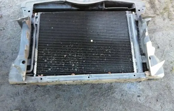 Skoda Octavia Mk2 (1Z) Radiator support slam panel