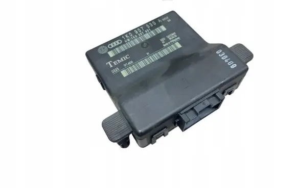 Skoda Octavia Mk2 (1Z) Gateway control module 1K0907530A