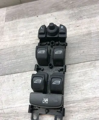 Volvo V70 Electric window control switch 30773269 03454200