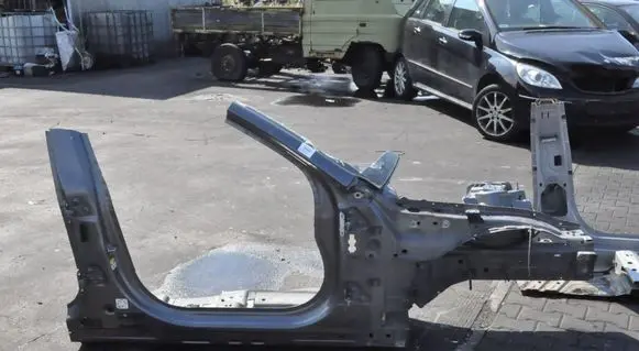 Jaguar XF Front quarter panel 