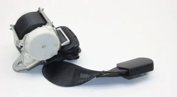 Jeep Cherokee Rear seatbelt P1UU52DX9AD