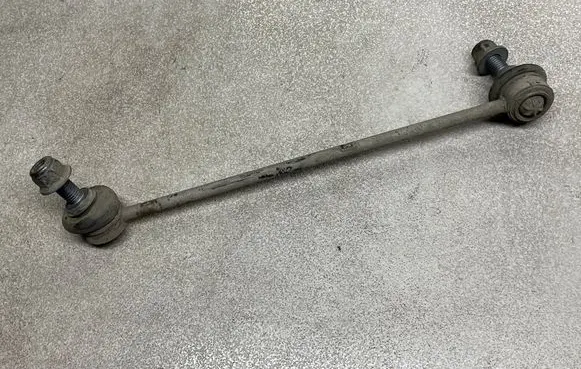 Opel Insignia A Front anti-roll bar/stabilizer link 13282833