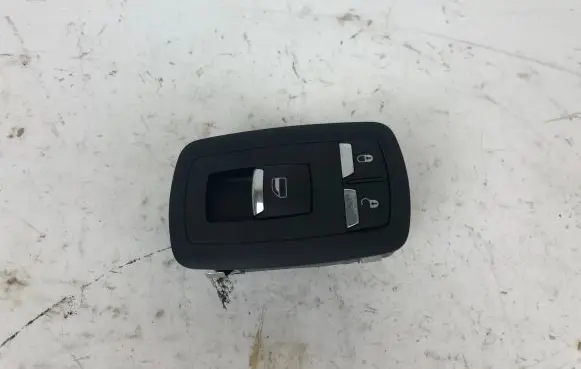 Maserati Ghibli Electric window control switch 670025405 Q0X990029