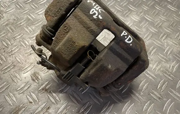 Mercedes-Benz C W203 Front brake caliper