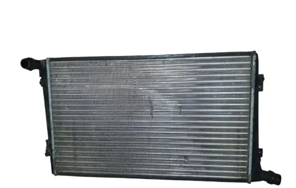 Volkswagen Touran I Coolant radiator