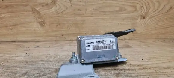 Volvo V70 ESP acceleration yaw rate sensor 8688069