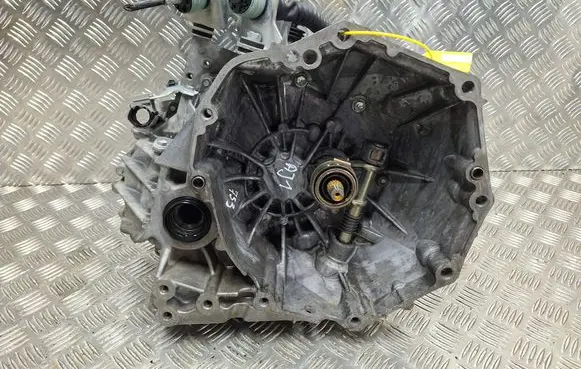 Suzuki Ignis Manual 5 speed gearbox S27725753