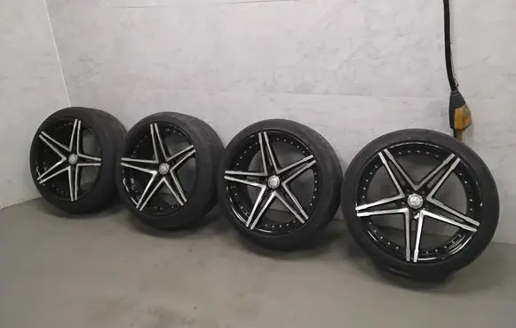 R20 alloy rim