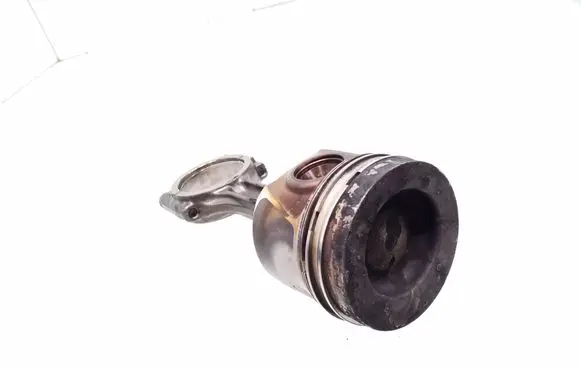 Skoda Octavia Mk3 (5E) Piston with connecting rod 04LA