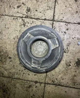 Audi A6 S6 C5 4B Crankshaft pulley