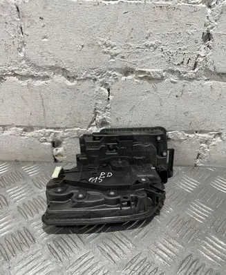 BMW X5 F15 Front door lock 7362792