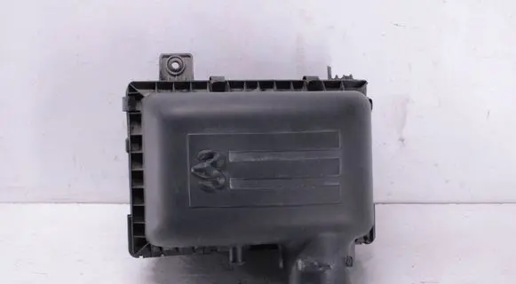 Dodge RAM 1500 DS Air filter box 53032406AA 53032405AC 53032405AD