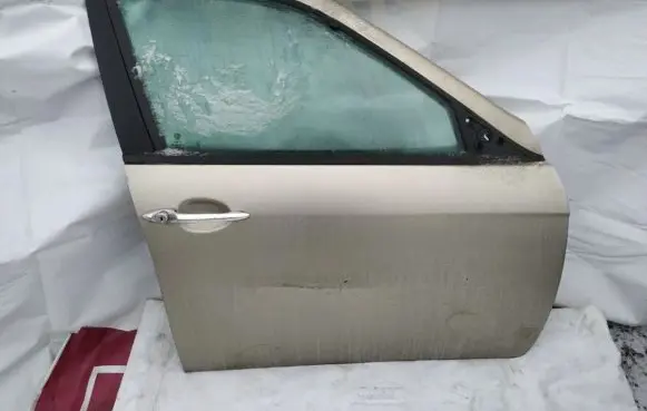 Alfa Romeo 156 Front door pilkos