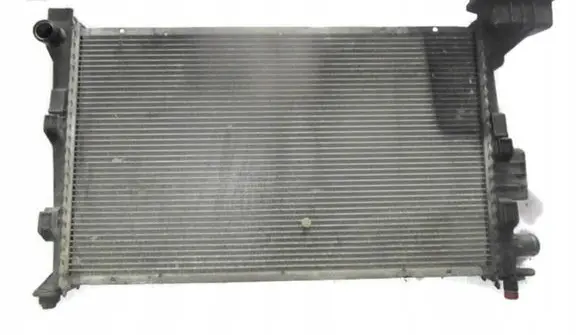 Mercedes-Benz A W168 Coolant radiator A1685001302