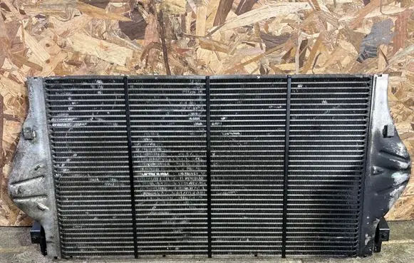 Renault Laguna II Coolant radiator 8200075810D