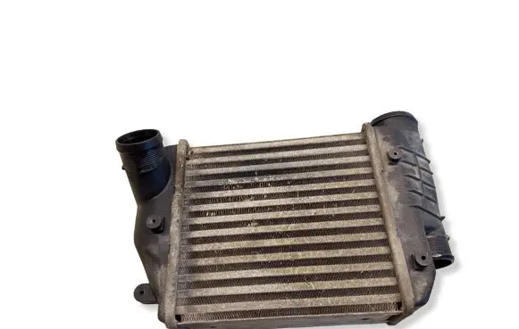Audi A6 S6 C6 4F Intercooler air channel guide 4F0145805E