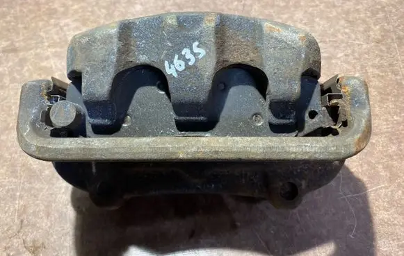 Land Rover Range Rover Sport L494 Front brake caliper LR110408