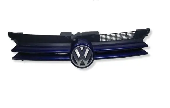 Volkswagen Golf IV Front grill 1J0853651HKASACJA 1J0853651H