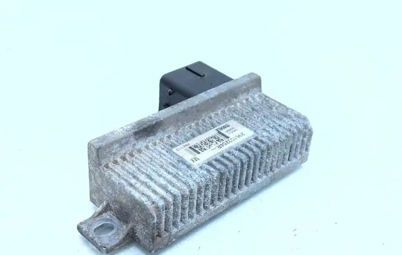 Renault Zoe Glow plug pre-heat relay 296103254R