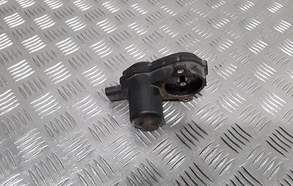 Fiat 500X Rear brake caliper 32353471C
