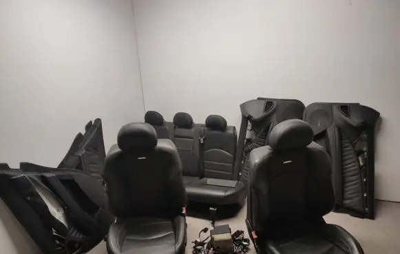 Mercedes-Benz E W211 Interior set 