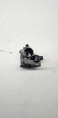 Toyota Corolla E120 E130 Throttle valve 8967221020 27020
